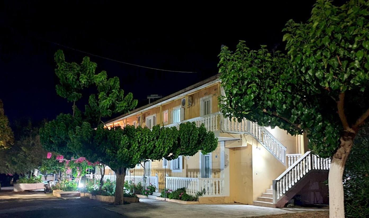 Casa Dyonisia Tsilivi Aparthotel Plános Buitenkant foto